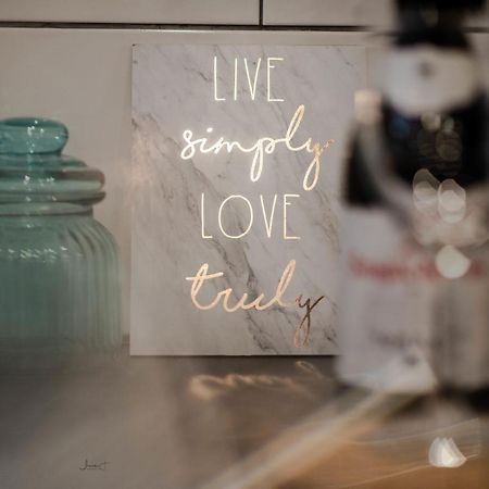 Liverpool Harrow Road Sleeps 6- Infinity Apartment 외부 사진